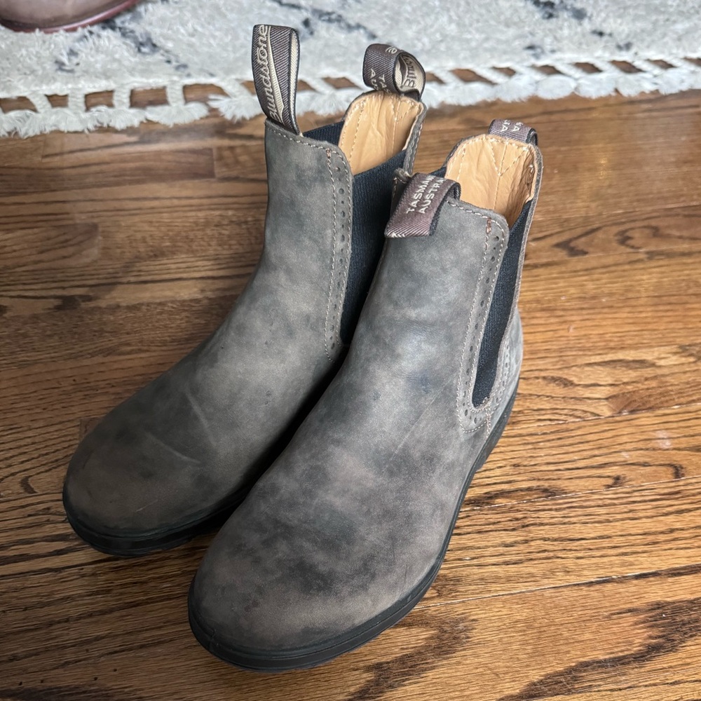 Blundstone #1351 High Top Boots - Rustic Brown NWOT